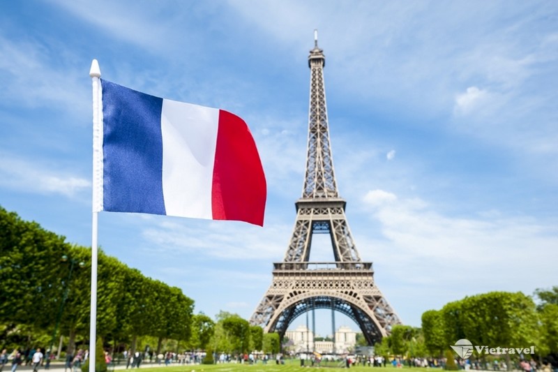 HÀ NỘI – PARIS